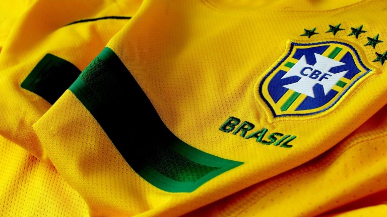 Tiro no Escuro