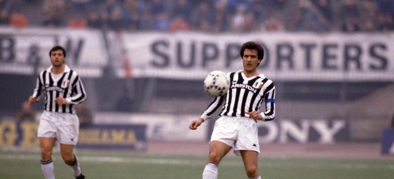 O Passado também Chuta: Scirea