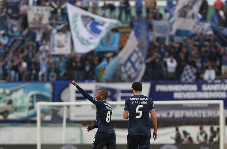 Vitória FC 0-2 FC Porto: Num jogo destes, os serviços mínimos chegaram
