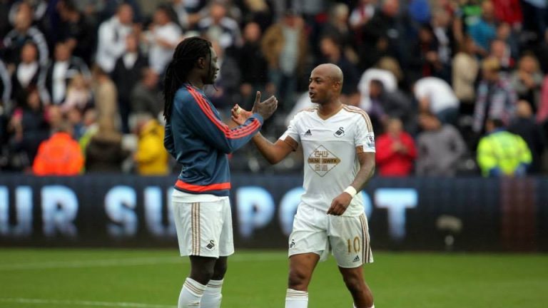 Dois jogadores, zero euros, sete golos