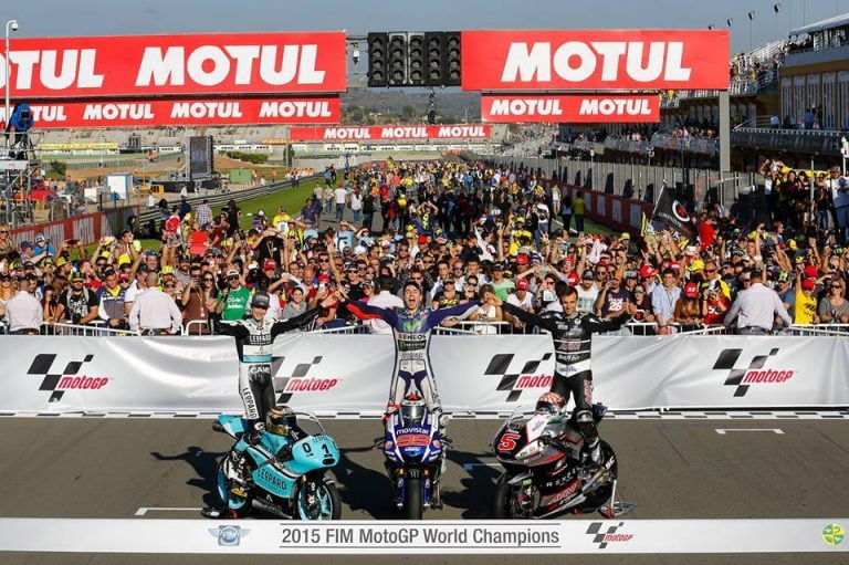 MotoGP: Festa em Valência sem palmas e com assobios