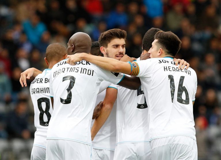 CD Nacional 1-2 FC Porto: Só as moscas mudaram