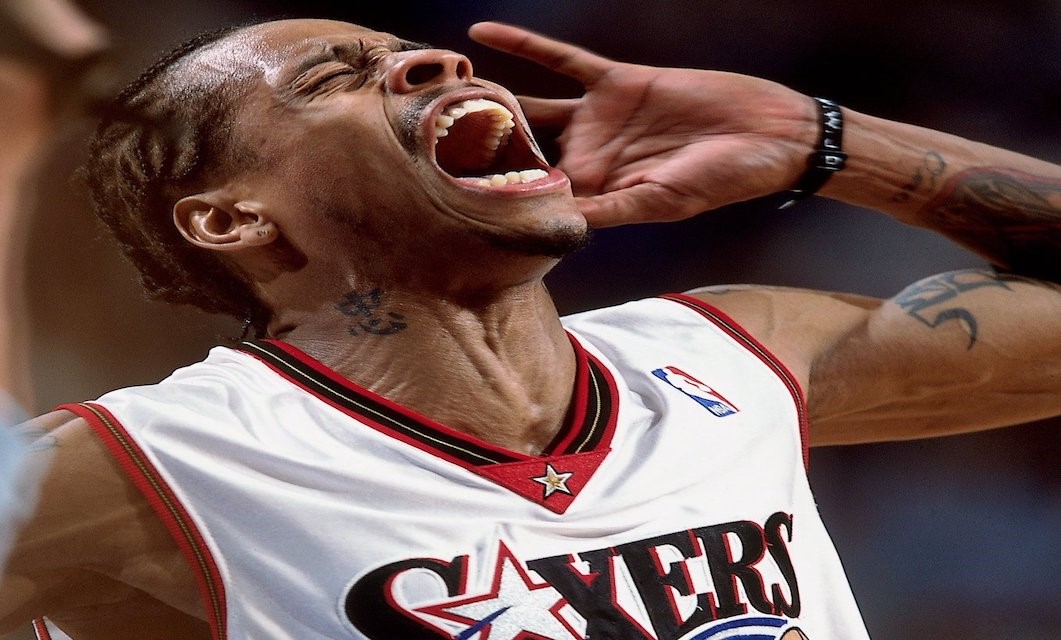 Existem inúmeros momentos nos quase 75 anos da história da NBA. Alguns, toda a gente recorda, outros, ninguém se lembra.