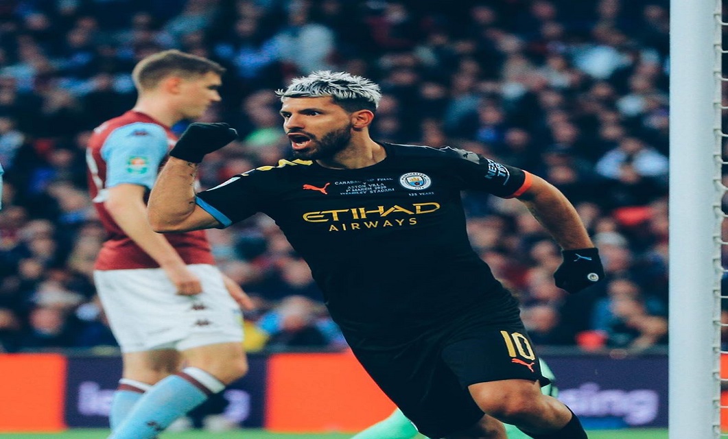 O Manchester City FC derrotou esta tarde o Aston Villa FC e venceu a sua terceira Taça da Liga consecutiva.