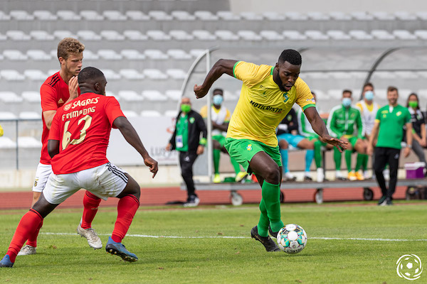 Godfried Frimpong já soma 40 jogos ao serviço da equipa B do SL Benfica