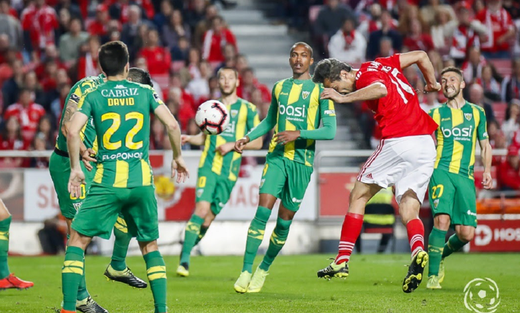 SL Benfica e CD Tondela defrontam-se esta sexta feira, pelas 19h, no Estádio da Luz, em jogo a contar para a 13ª jornada da Primeira Liga.