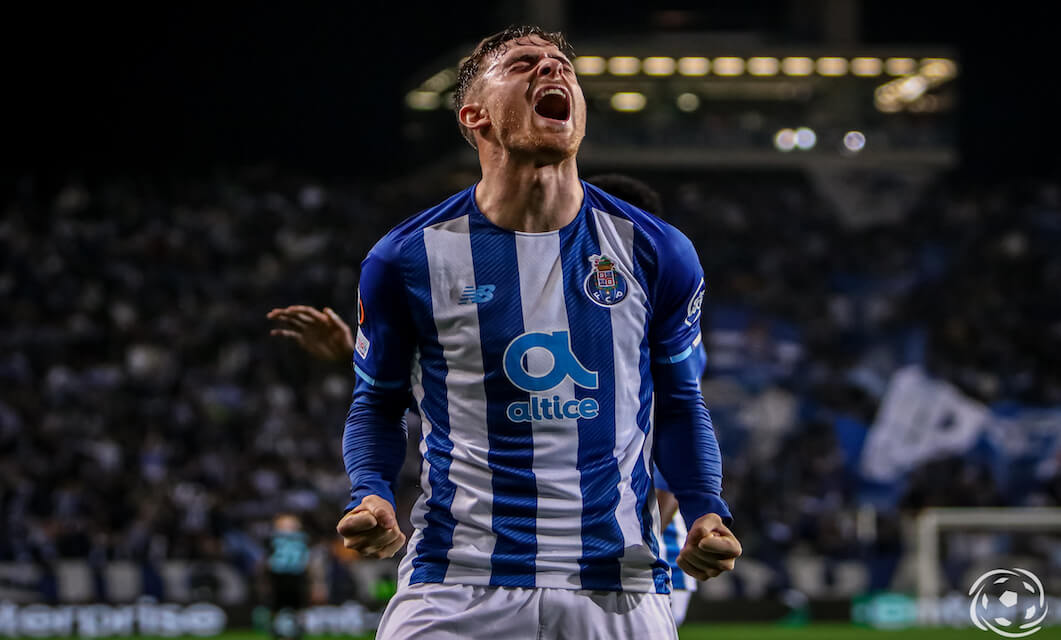 Toni Martínez