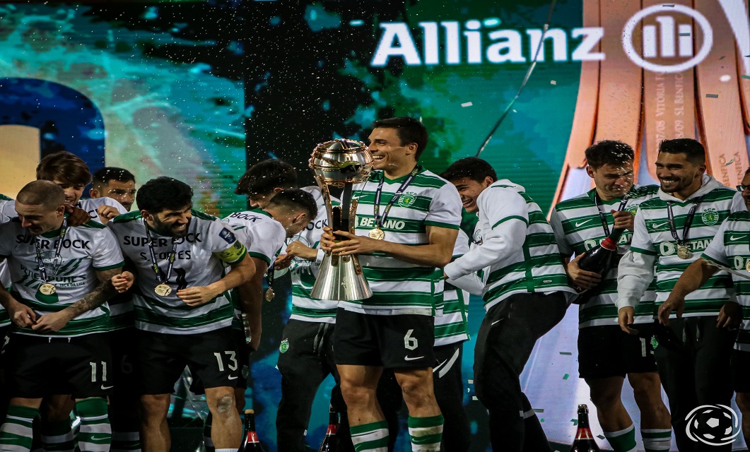 Palhinha campeão Taça da Liga pelo Sporting