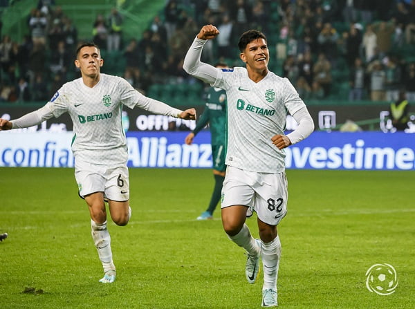 Mateus Fernandes Sotiris Alexandropoulos Sporting Farense