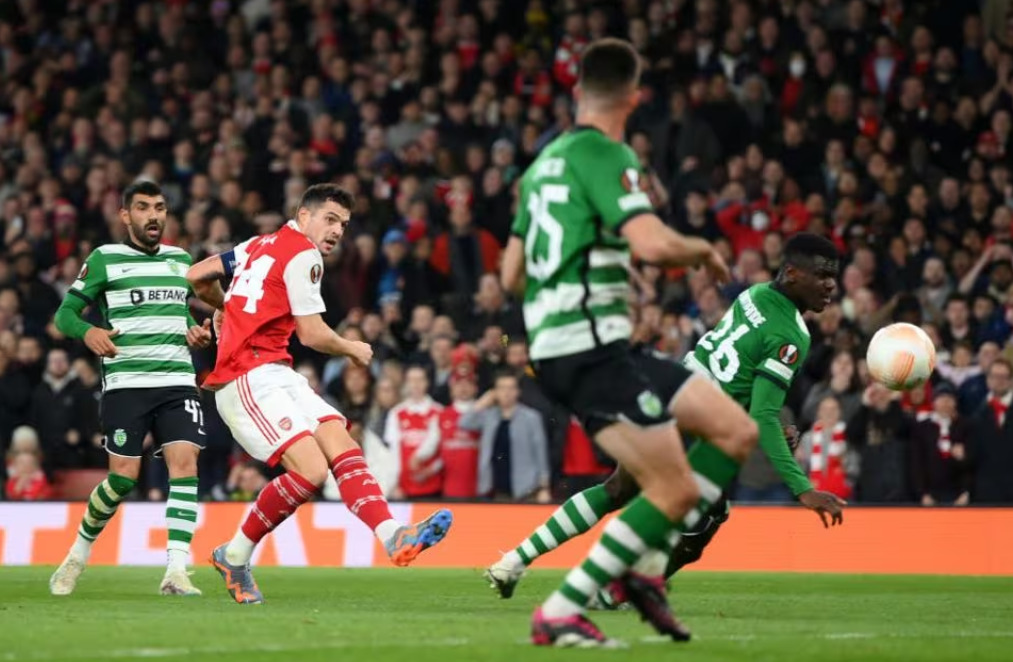 Granit Xhaka Arsenal Sporting