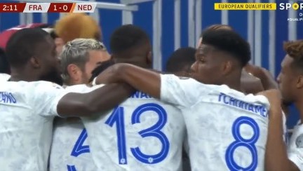 Golo Griezmann com assistência de Mbappé