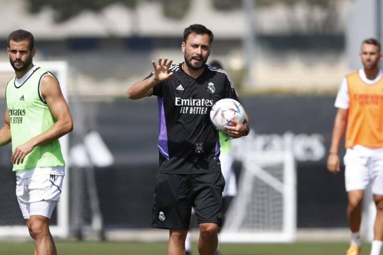 Botafogo pretende Davide Ancelotti para o lugar de treinador
