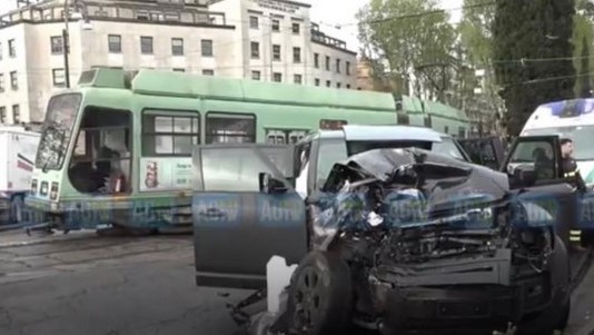 Immobile sofre acidente de carro