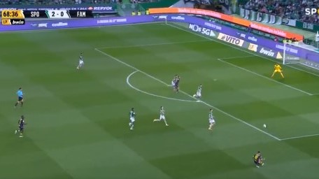 Coates faz auto-golo