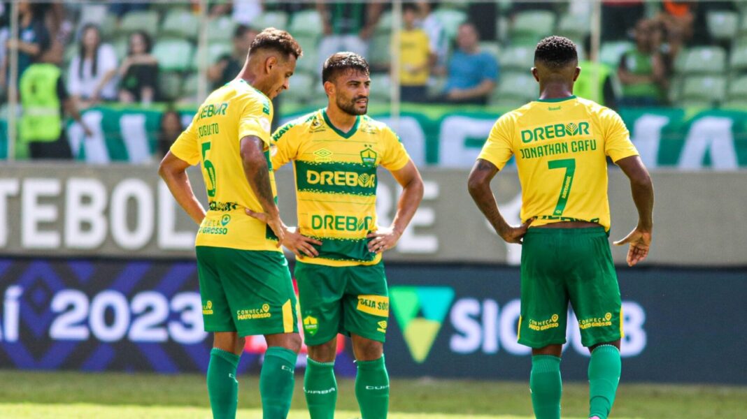 Cuiabá EC jogadores Ivo Vieira