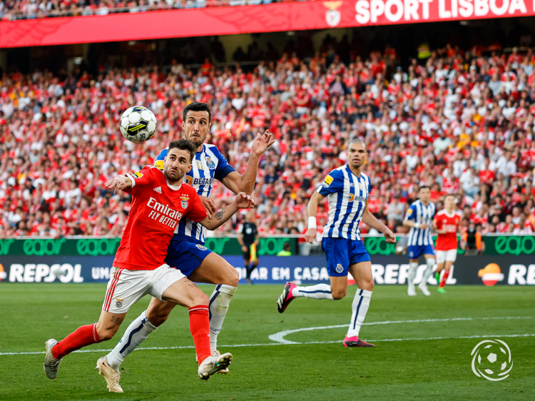 Rafa Silva Iván Marcano SL Benfica FC Porto