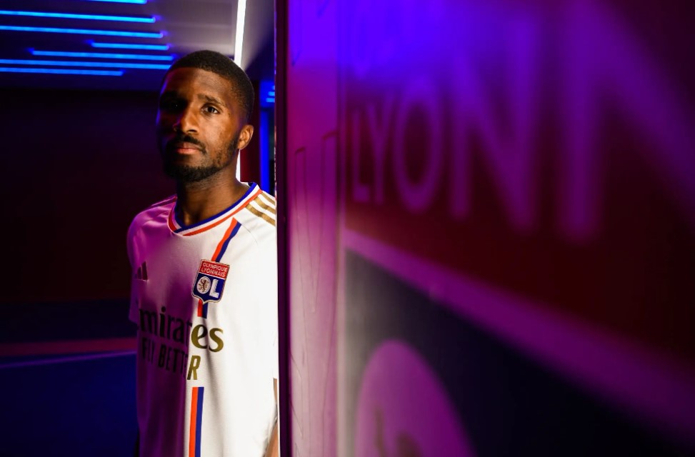 Clinton Mata Olympique Lyon