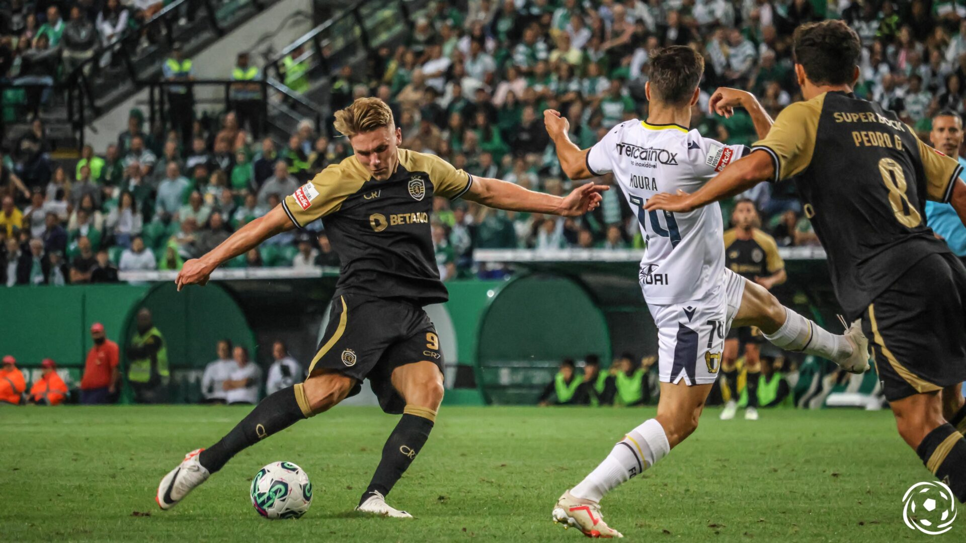 Viktor Gyokeres é o primeiro na lista de contratações mais caras da história do Sporting