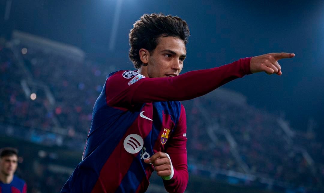 João Félix a celebrar golo do Barcelona