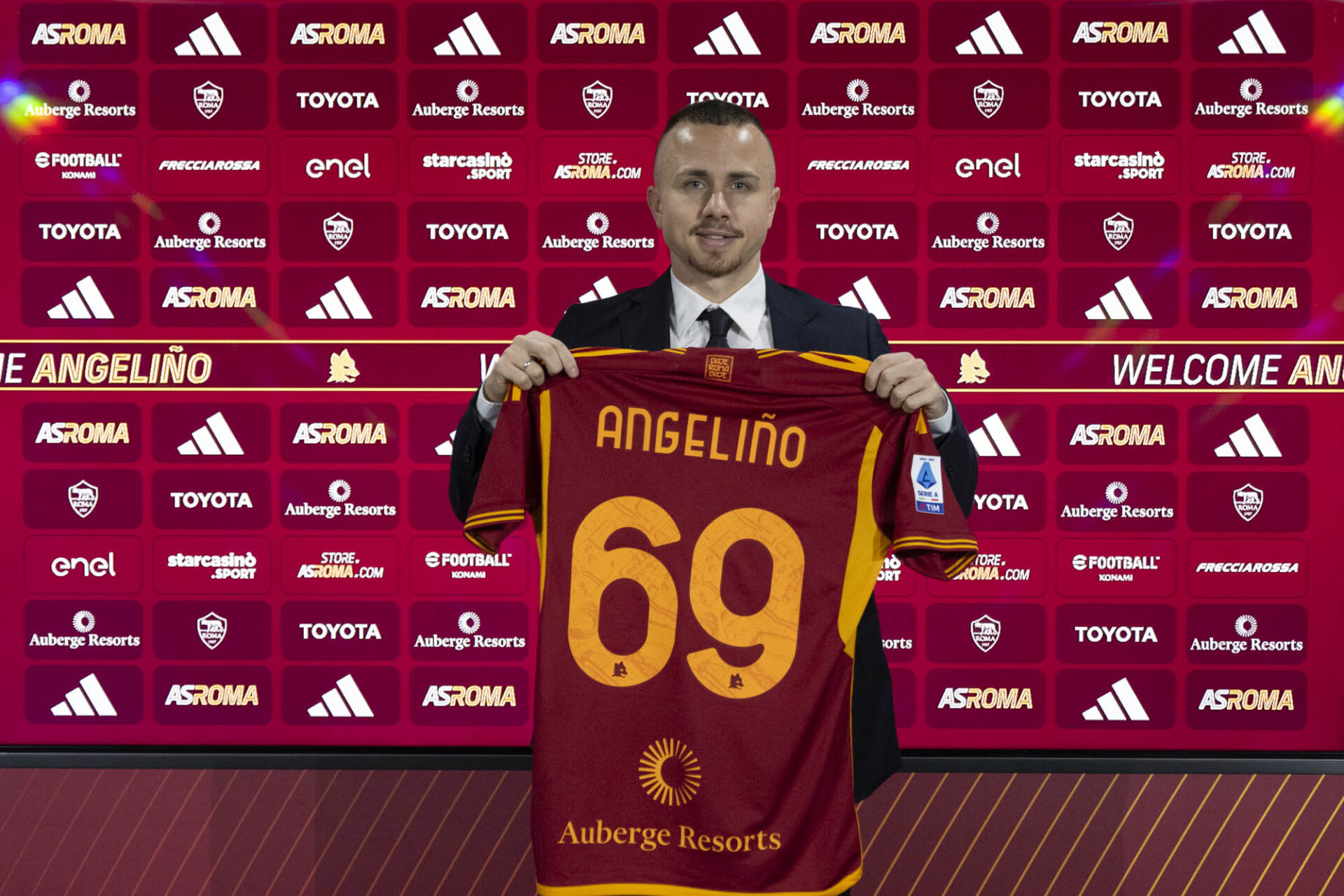 Angeliño reforça AS Roma