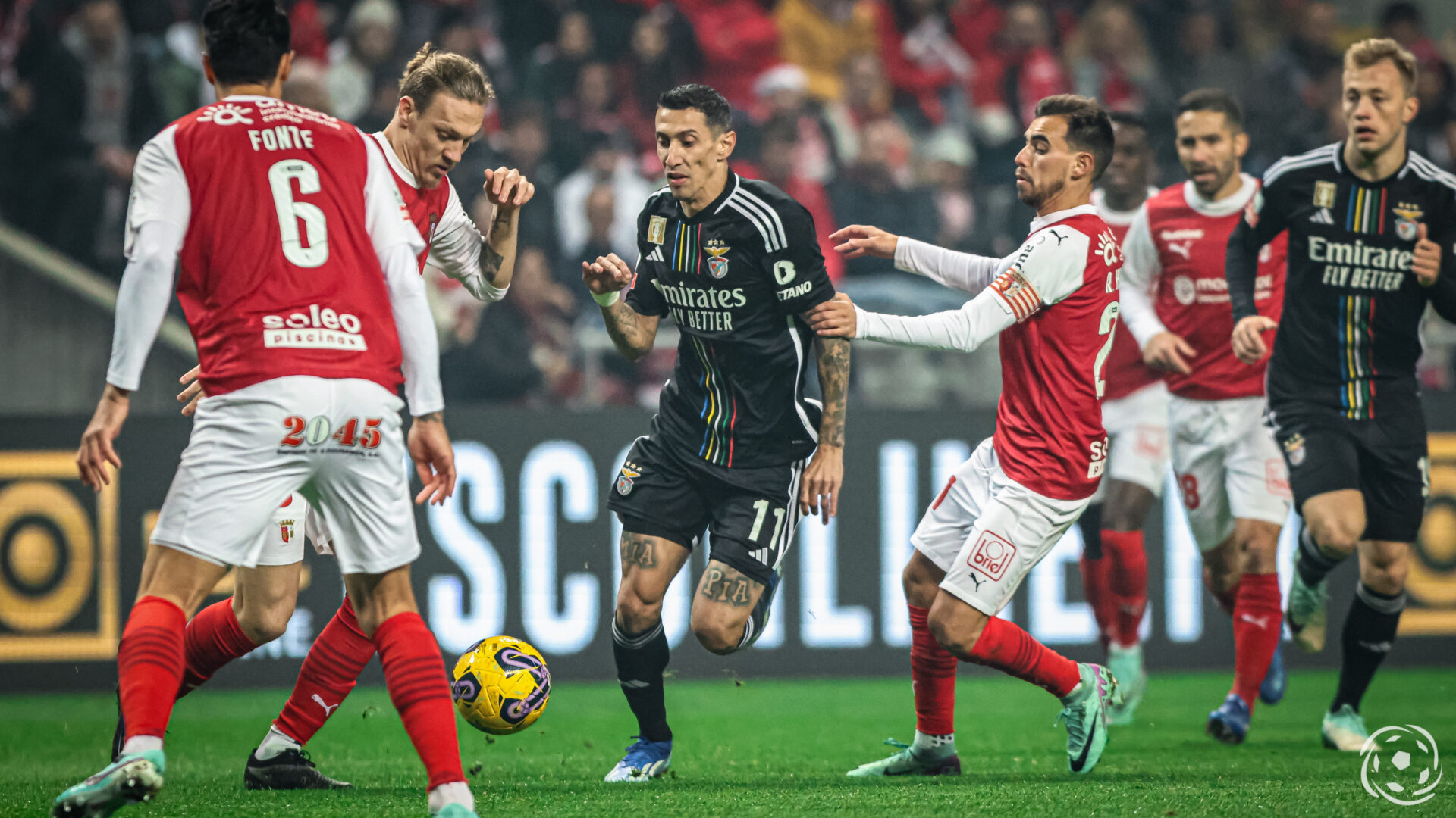 Ángel Di María a jogar pelo Benfica