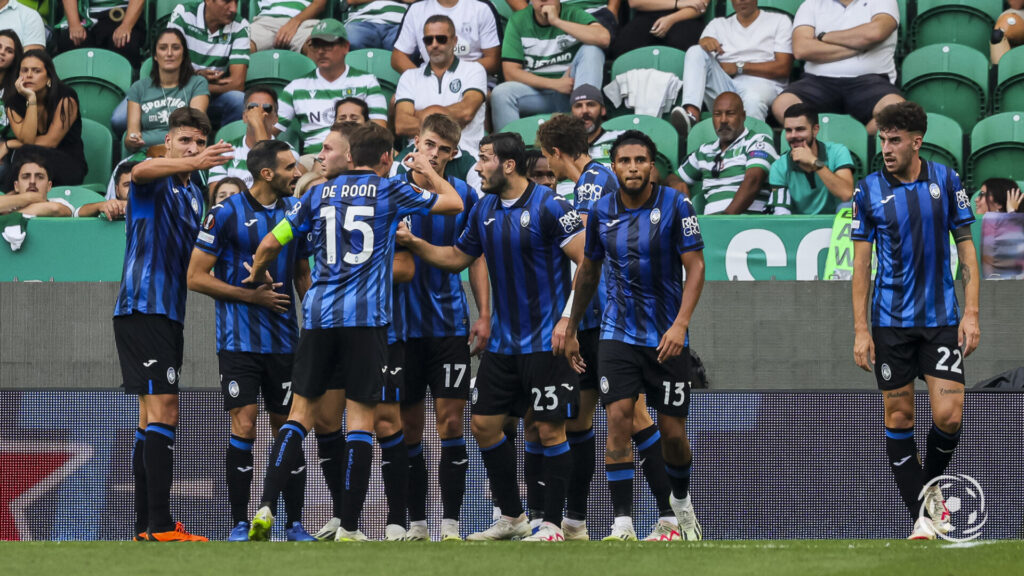 Jogadores da Atalanta celebram golo no Sporting x Atalanta