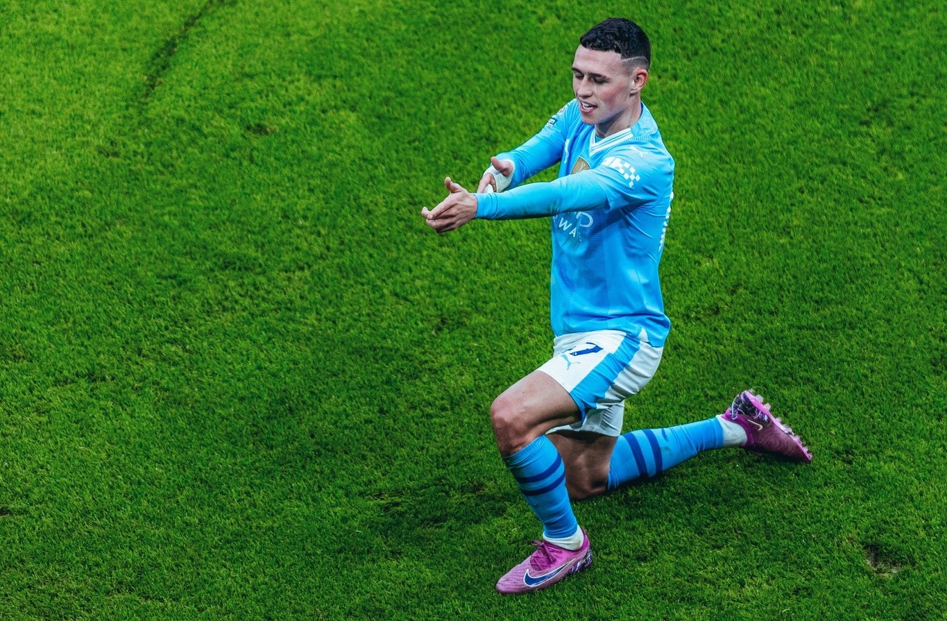 Phil Foden a jogar pelo Manchester City