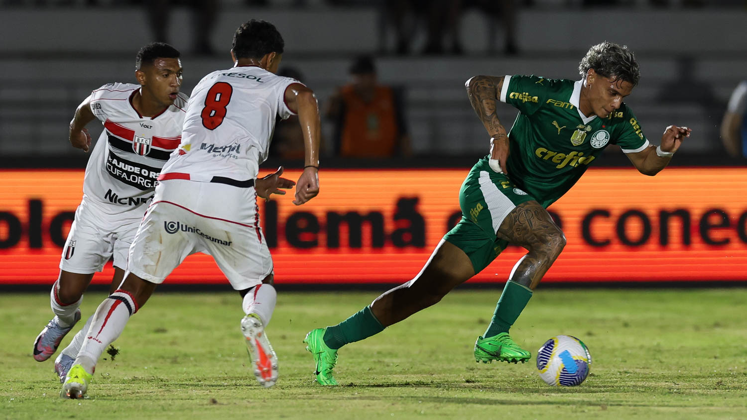 Pamleiras orientado por Abel Ferreira