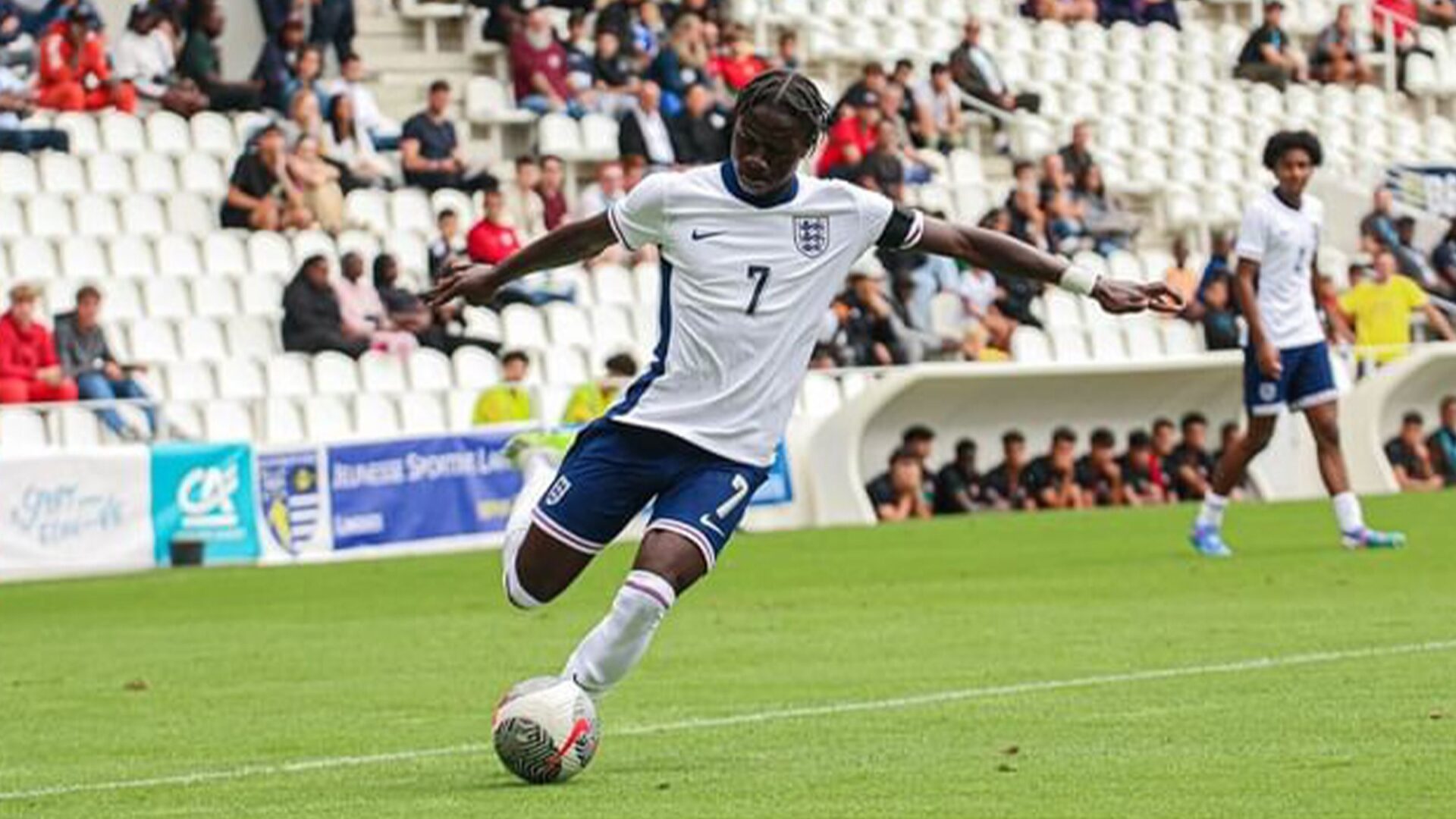 Mateus Mané Inglaterra e Portugal