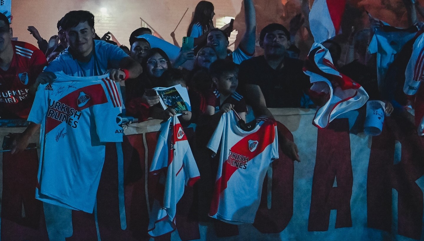 River Plate adeptos na rua