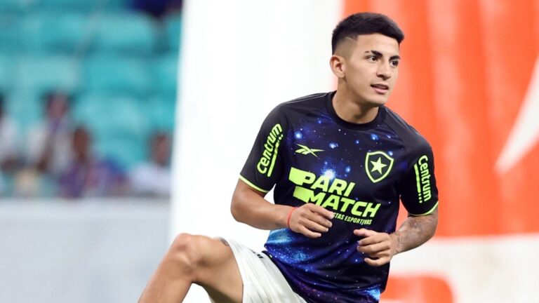 Há mais um clube interessado em Thiago Almada além do Benfica e do Atlético Madrid