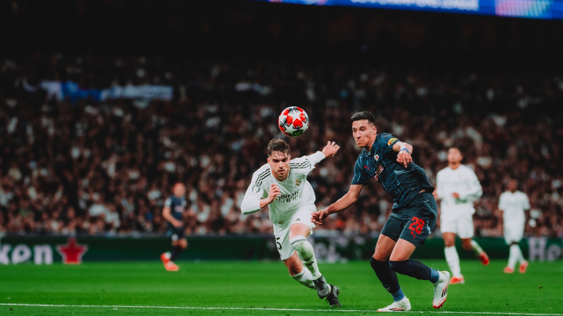 Raul Asencio Adam Daghim Real Madrid RB Salzburgo
