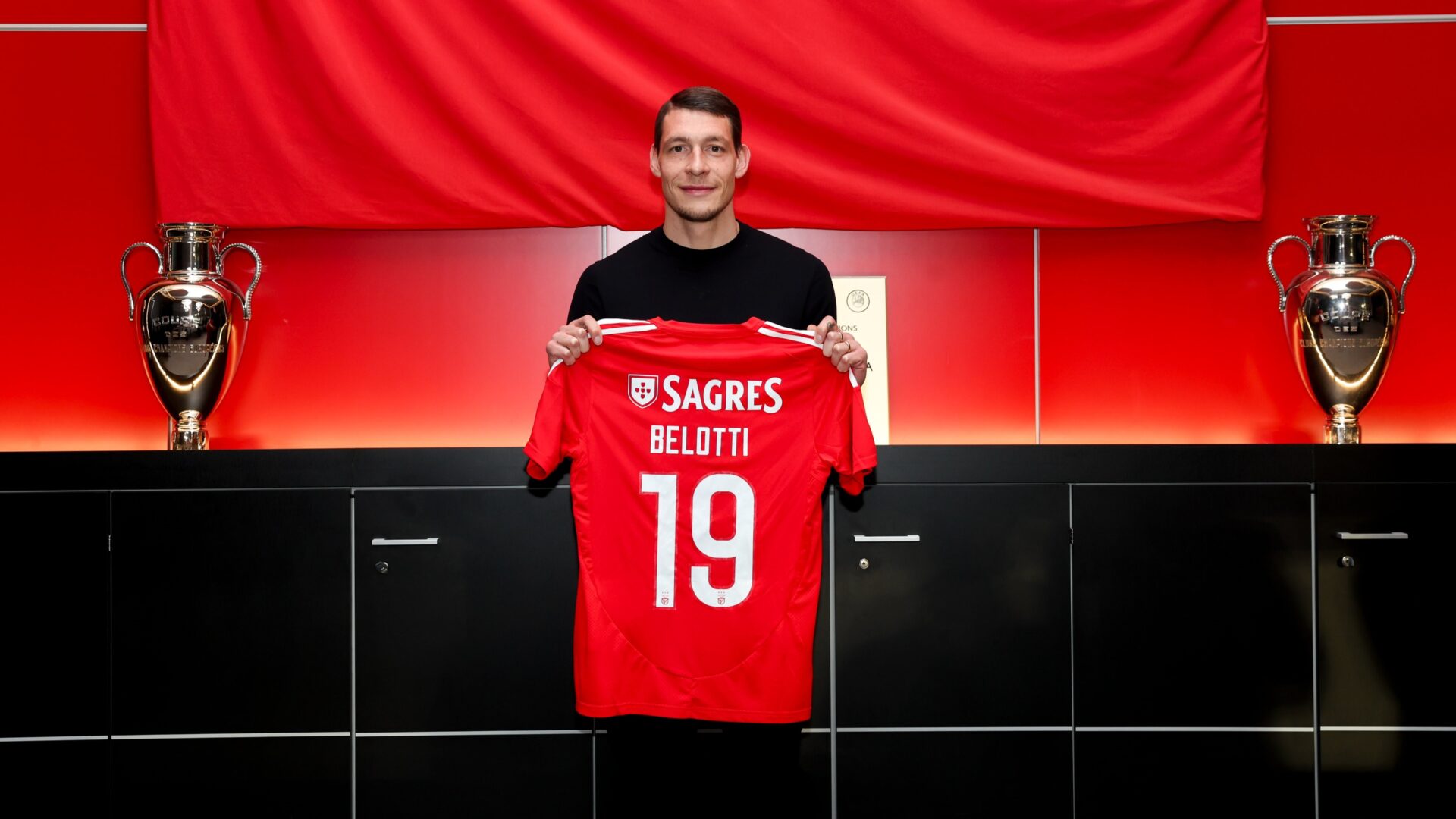 Andrea Belotti Benfica