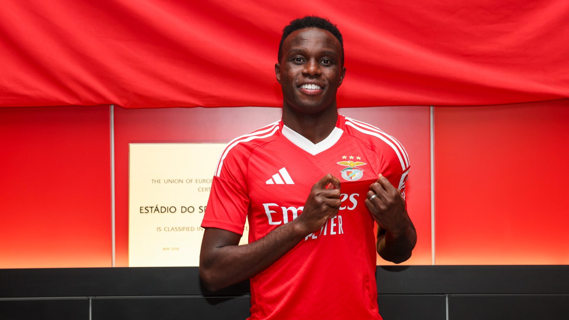 Bruma Benfica