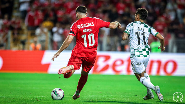 Benfica: Há mais um colosso interessado em Kokçu e vem de Itália