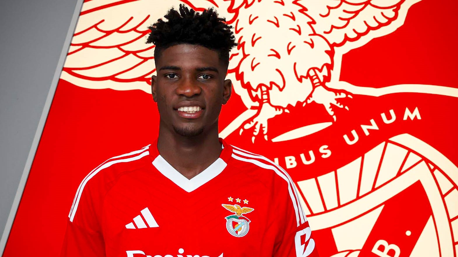 Peter Edokpolor no Benfica