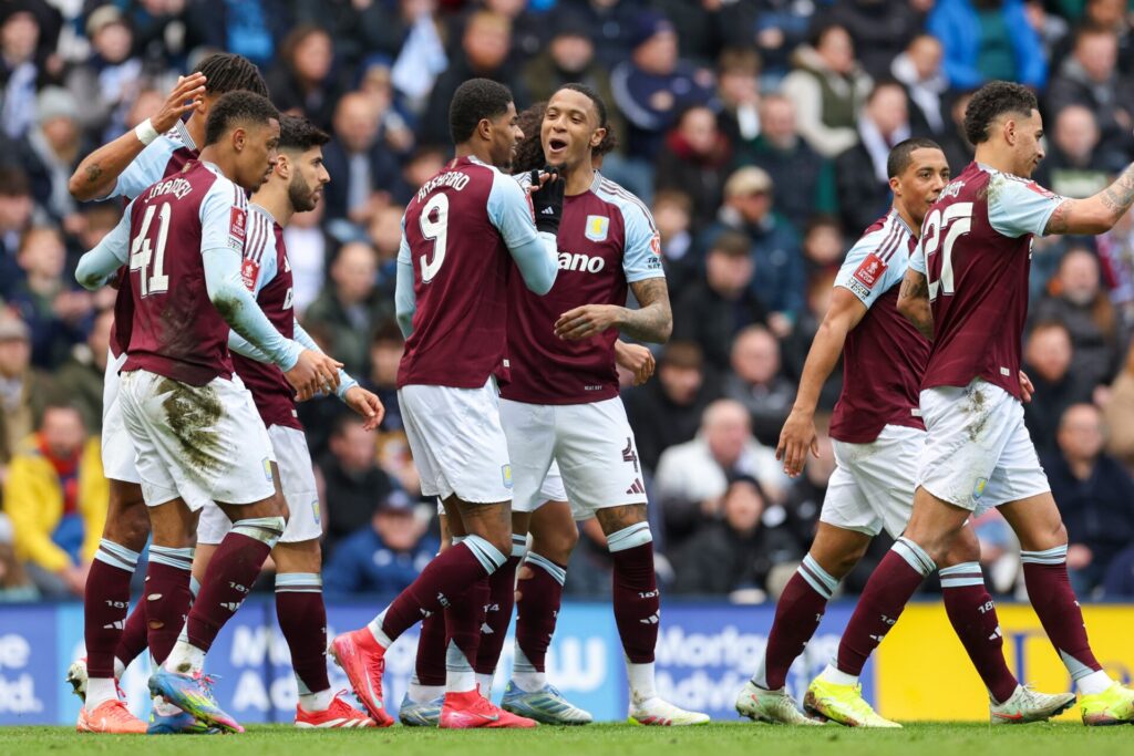 Jogadores do Aston Villa