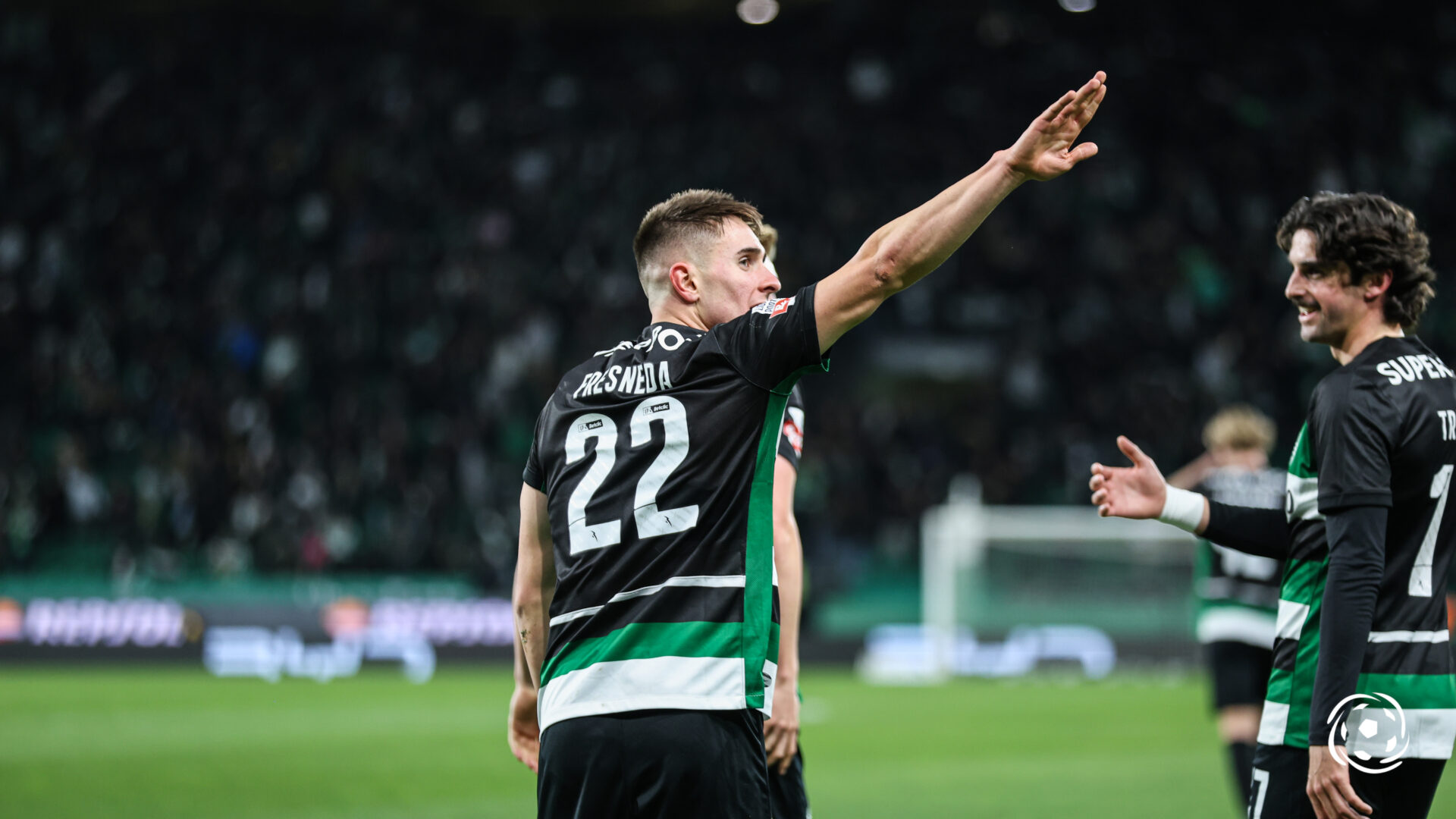 Iván Fresneda no jogo entre o Sporting e o Farense