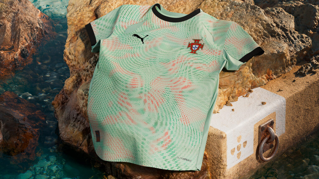 25AW_PR_TS_Football_WNS-Federation-Kits_Portugal_Away_Hero_010_16x9_1920x1080px