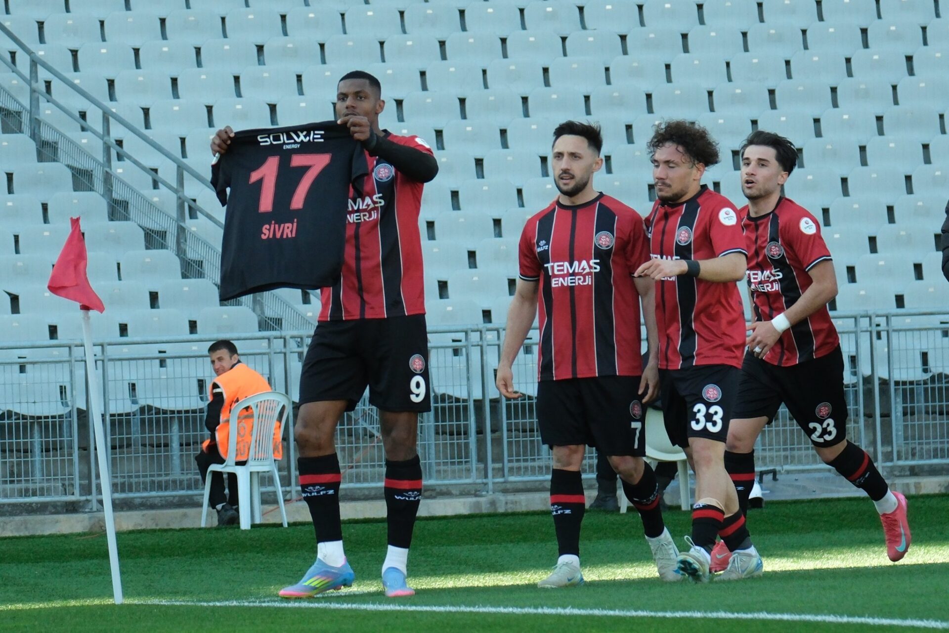 Karagumruk jogadores