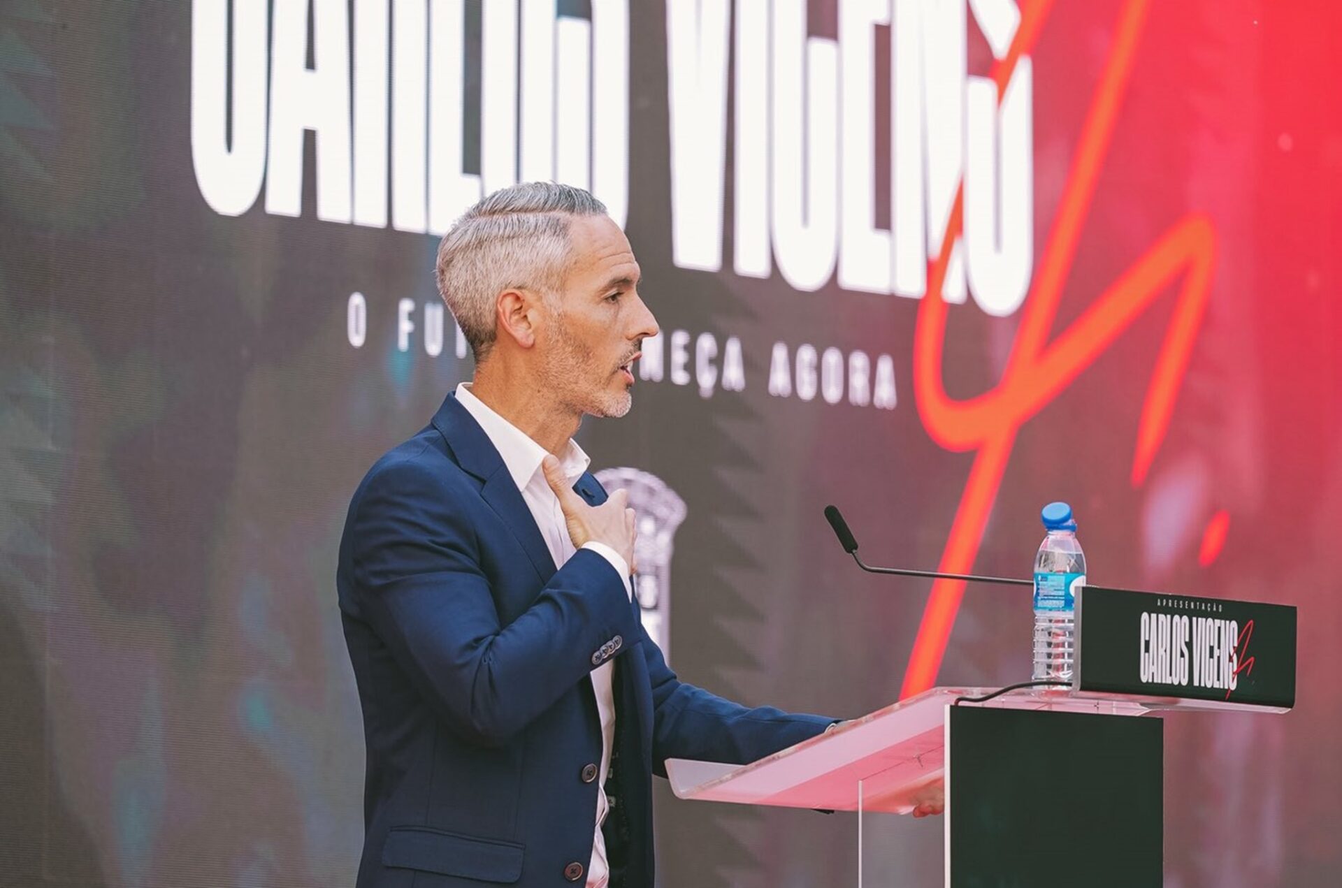 Carlos Vicens