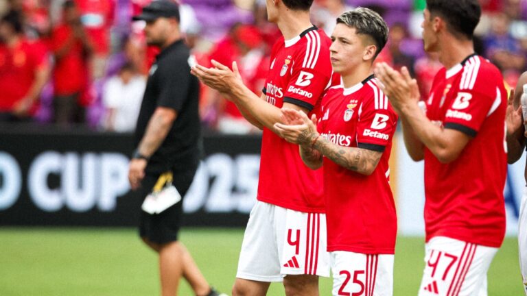 Benfica pronto para oferecer 25+4 milhões de euros por craque do Palmeiras de Abel Ferreira
