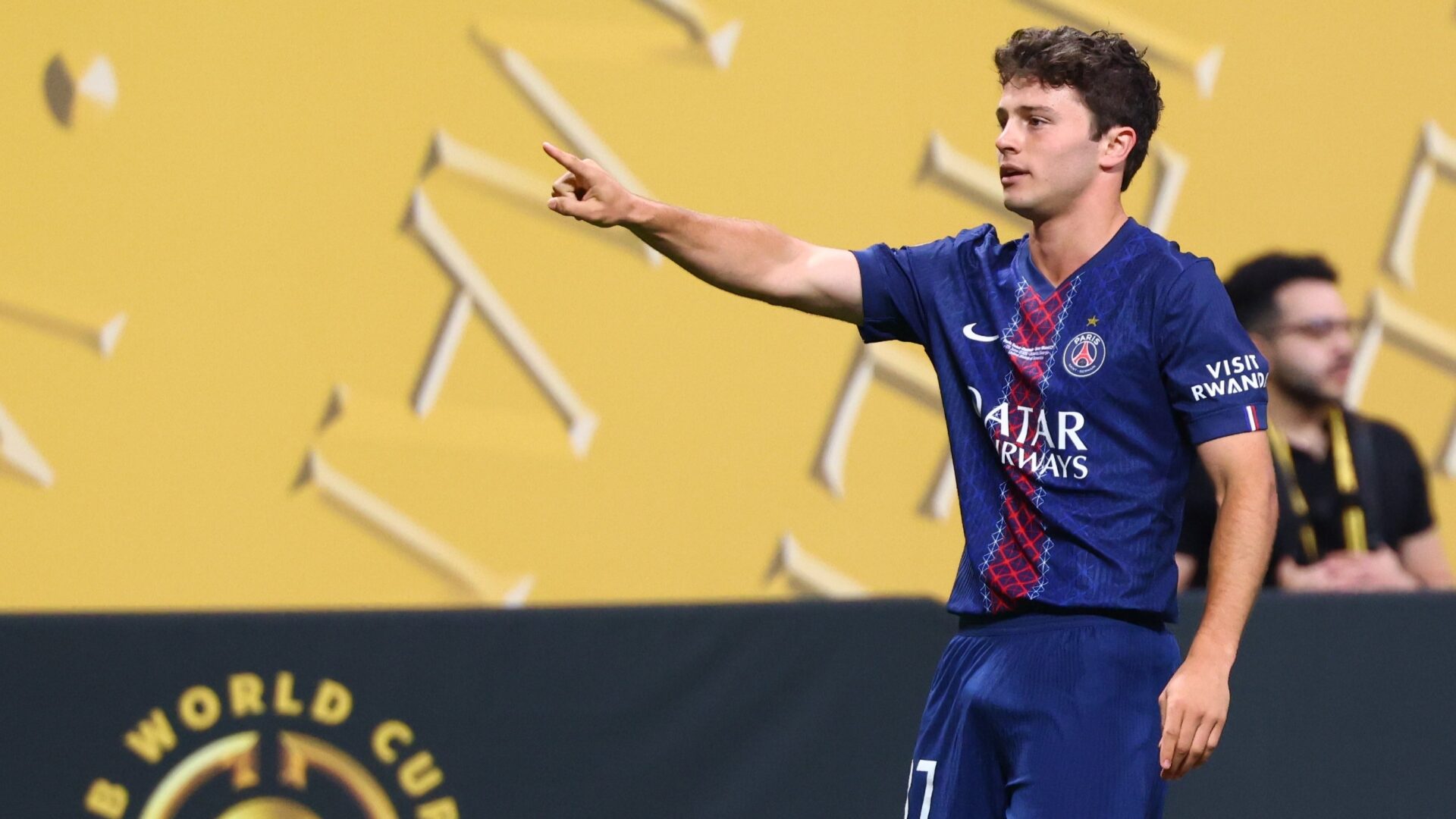 João Neves PSG