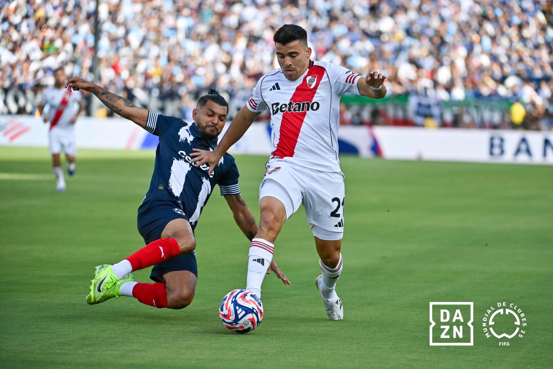 Marcos Acuña Jesús Corona River Plate Monterrey