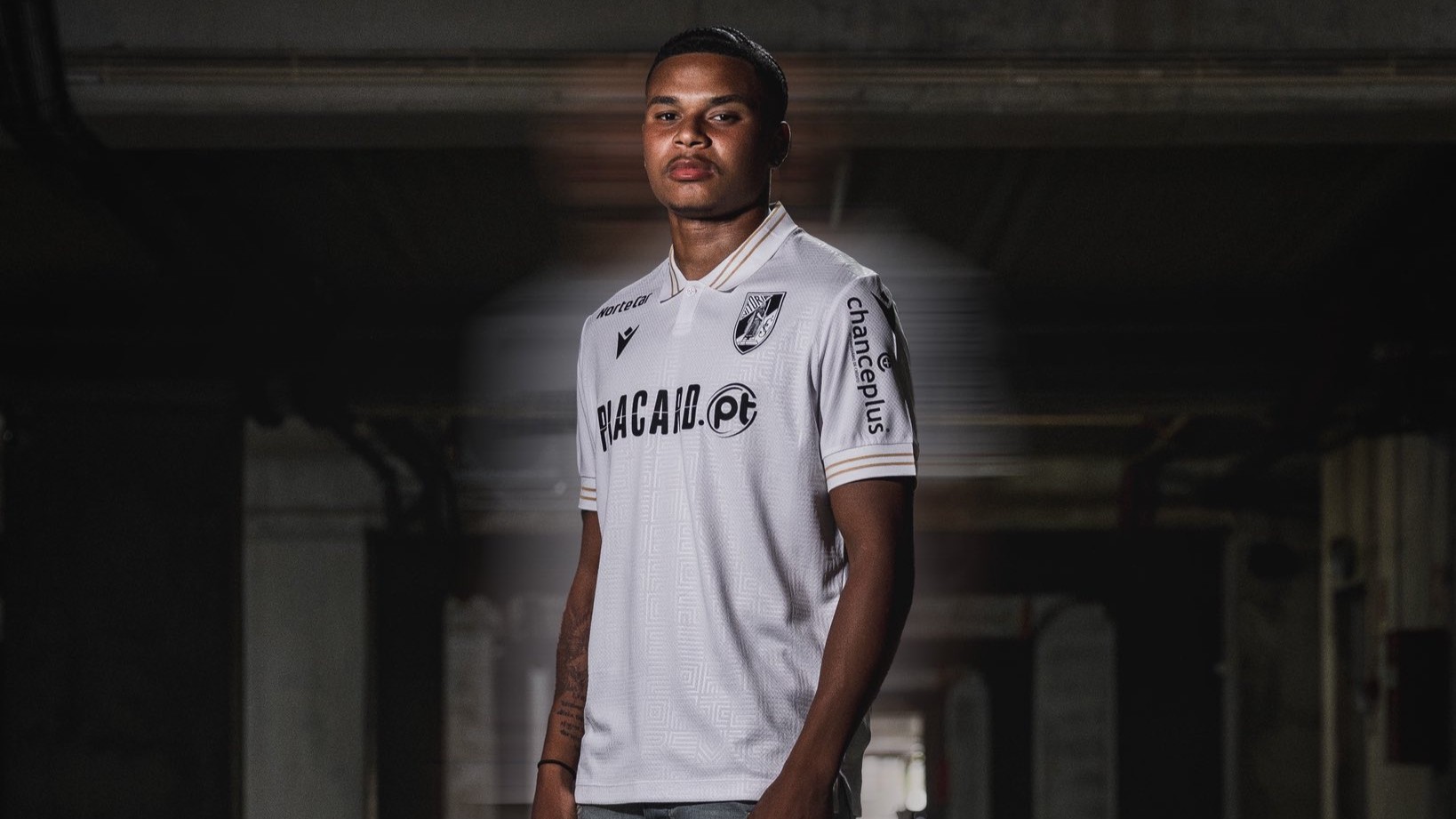 Noah Saviolo Vitória SC