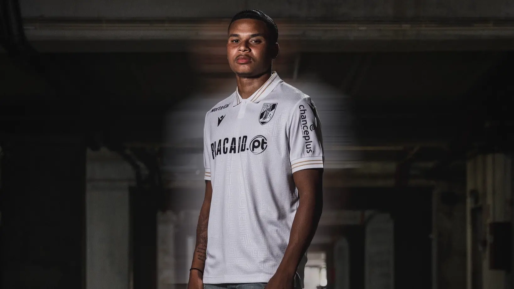 Noah Saviolo Vitória SC