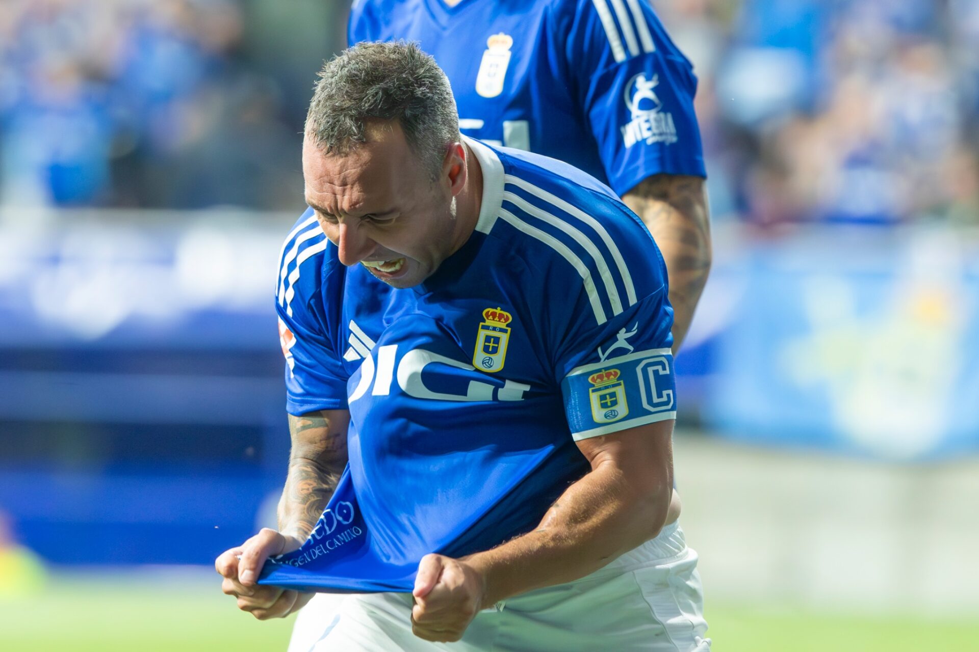 Santi Cazorla num jogo do Real Oviedo