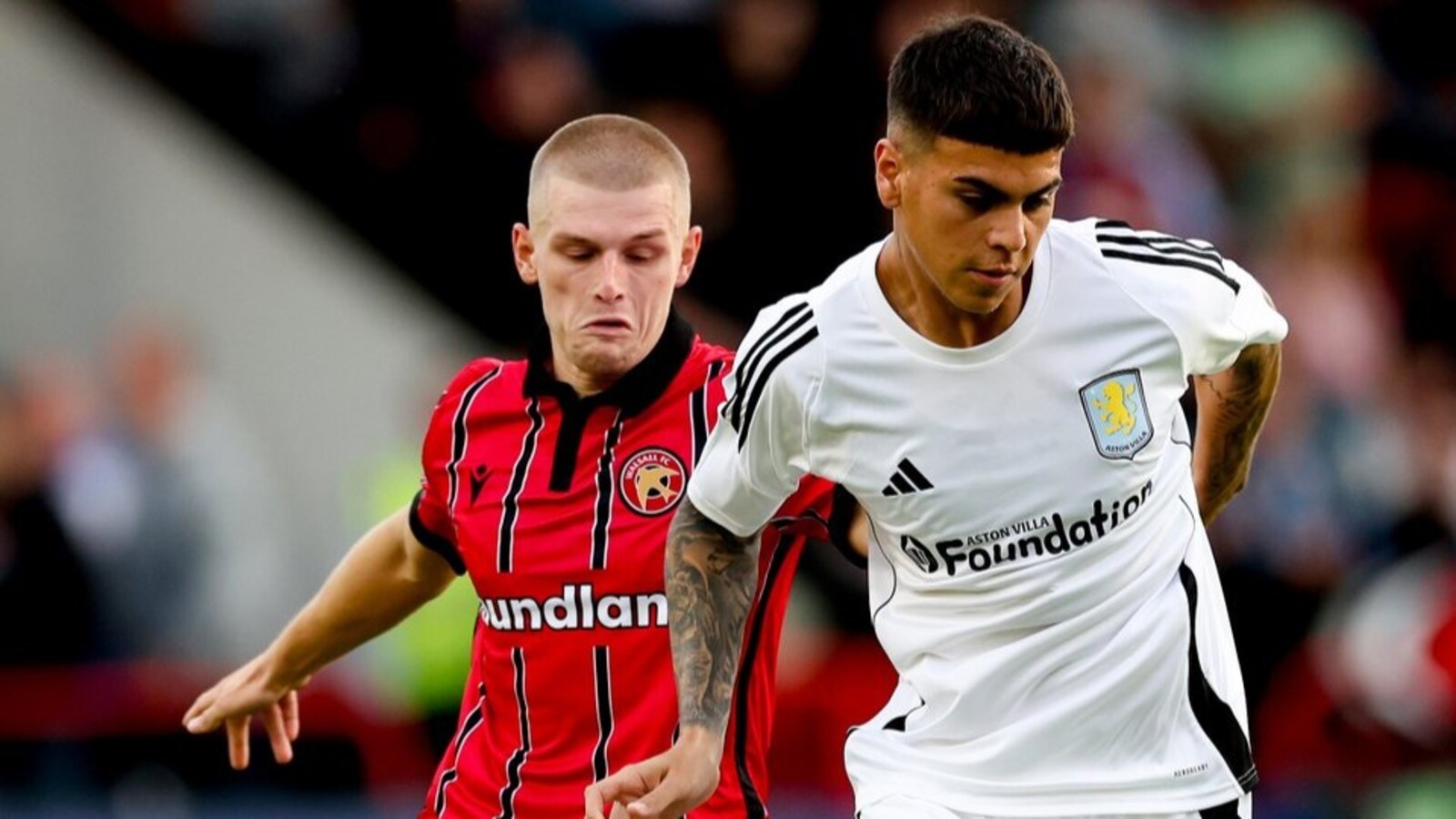 Enzo Barrenechea Aston Villa