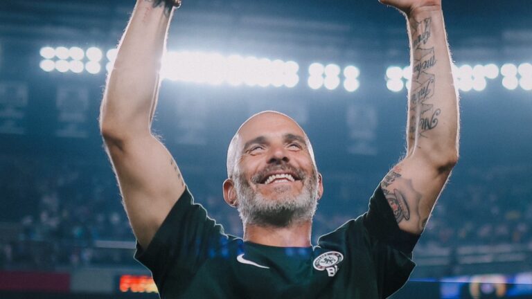 Treinador do Chelsea comenta conquista do Mundial de Clubes 2025: «Ganhámos o jogo nos primeiros 10 minutos»