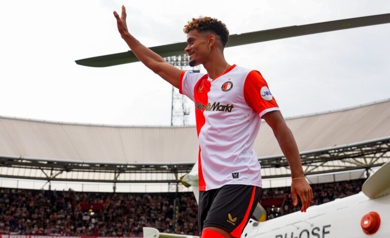 A assistência de Gonçalo Borges num Feyenoord x Wolfsburgo que não chegou ao fim